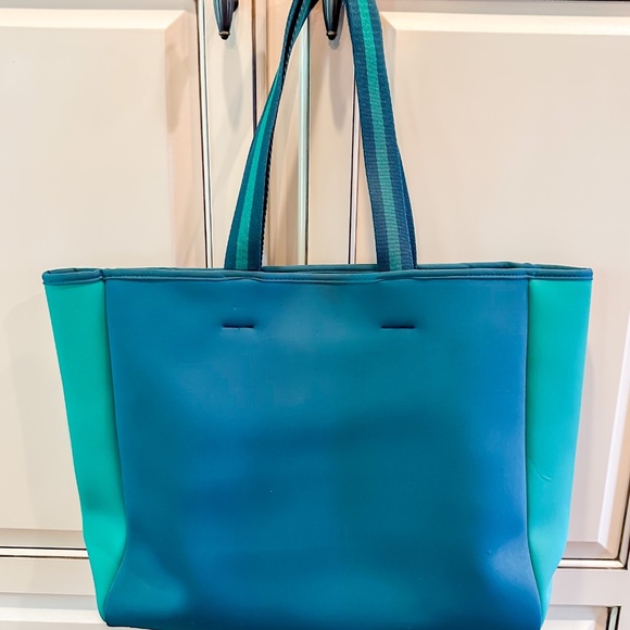 Summersalt Beach Tote - Teal & Green - Water-resistant, Neoprene - NEVER USED - Picture 8 of 8